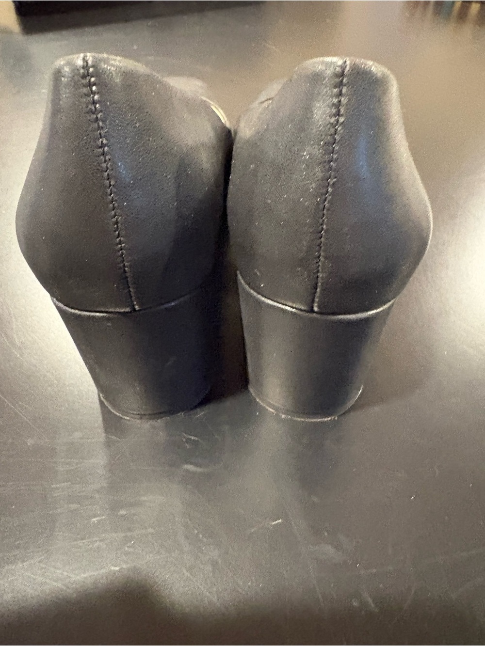 Naturalizer Black Leather Block Heel Pumps Women’s Size 7.5 - Picture 3 of 7